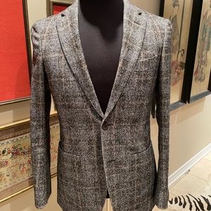 Suitsupply Wool/Alpaca Suit
